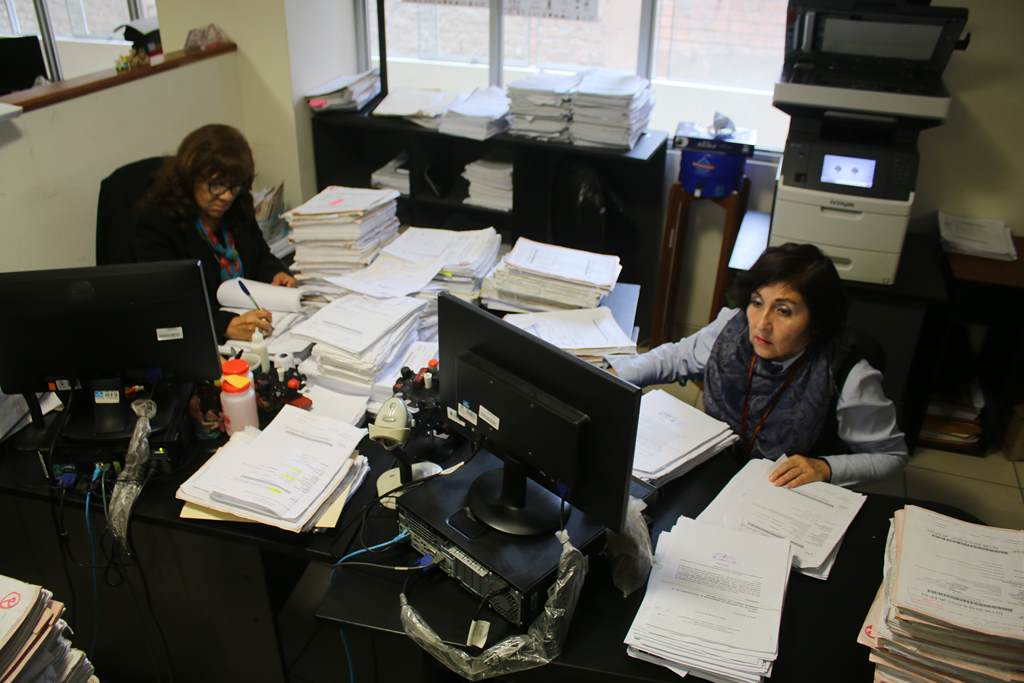 ¿Qué es el control difuso y el control concentrado?